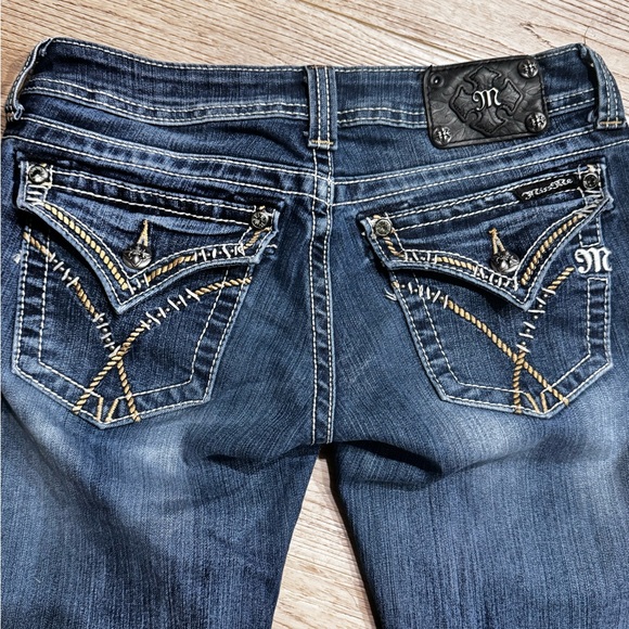 Miss Me Boot Cut Jeans 28 - Picture 4 of 6